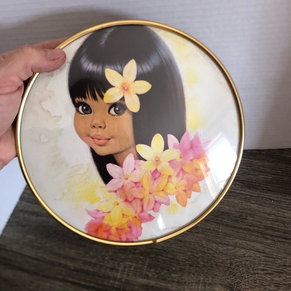 Vtg Owens Wide Eyed Girl Print with Convex Glass - Picture 5 of 9